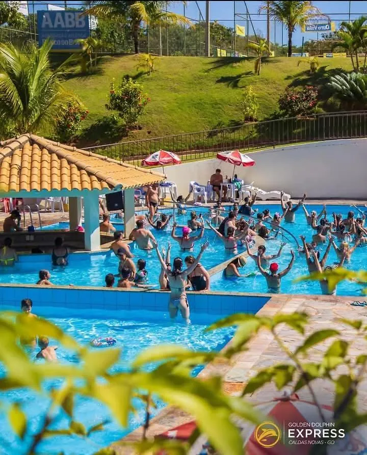 Flat Com Piscinas Termais E Area De Lazer Completa Caldas Novas Hotel apartamentowy
