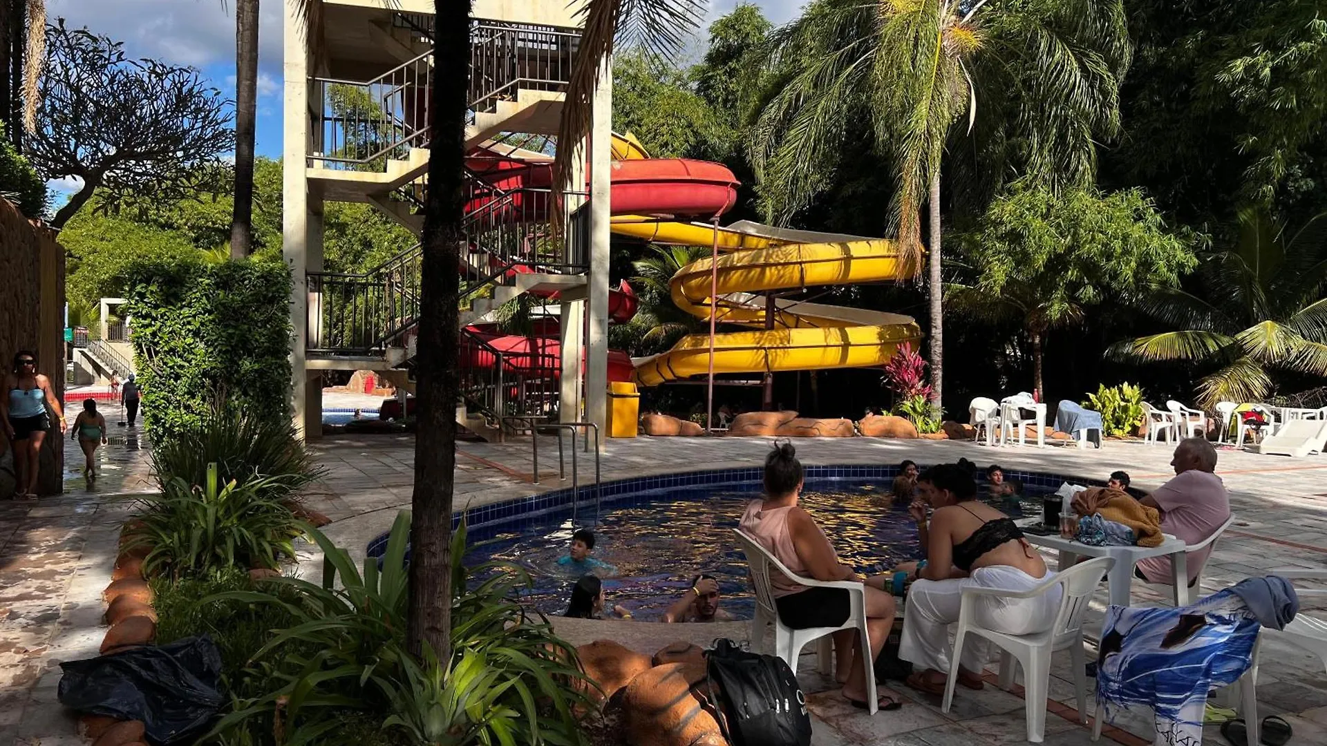 Flat Com Piscinas Termais E Area De Lazer Completa Caldas Novas 0*,  Brazylia