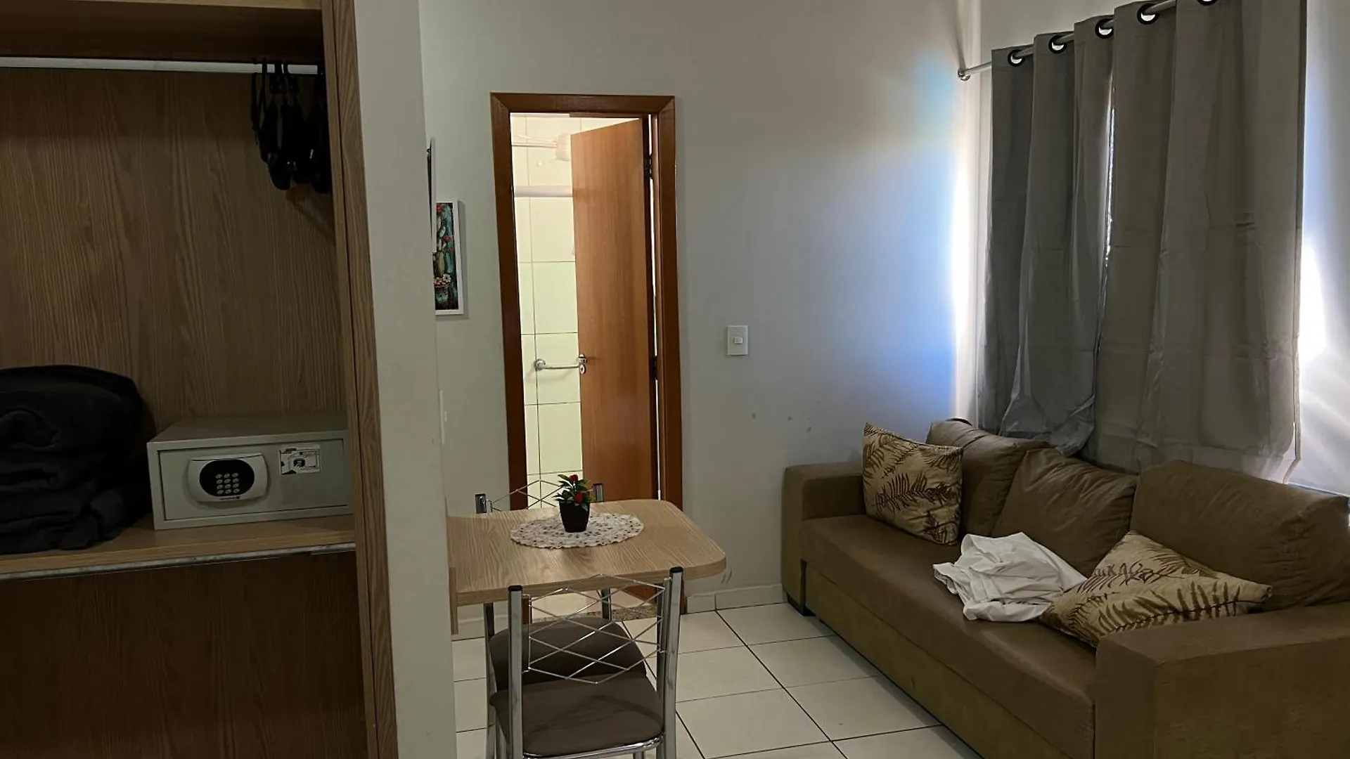 Flat Com Piscinas Termais E Area De Lazer Completa Caldas Novas Brazylia