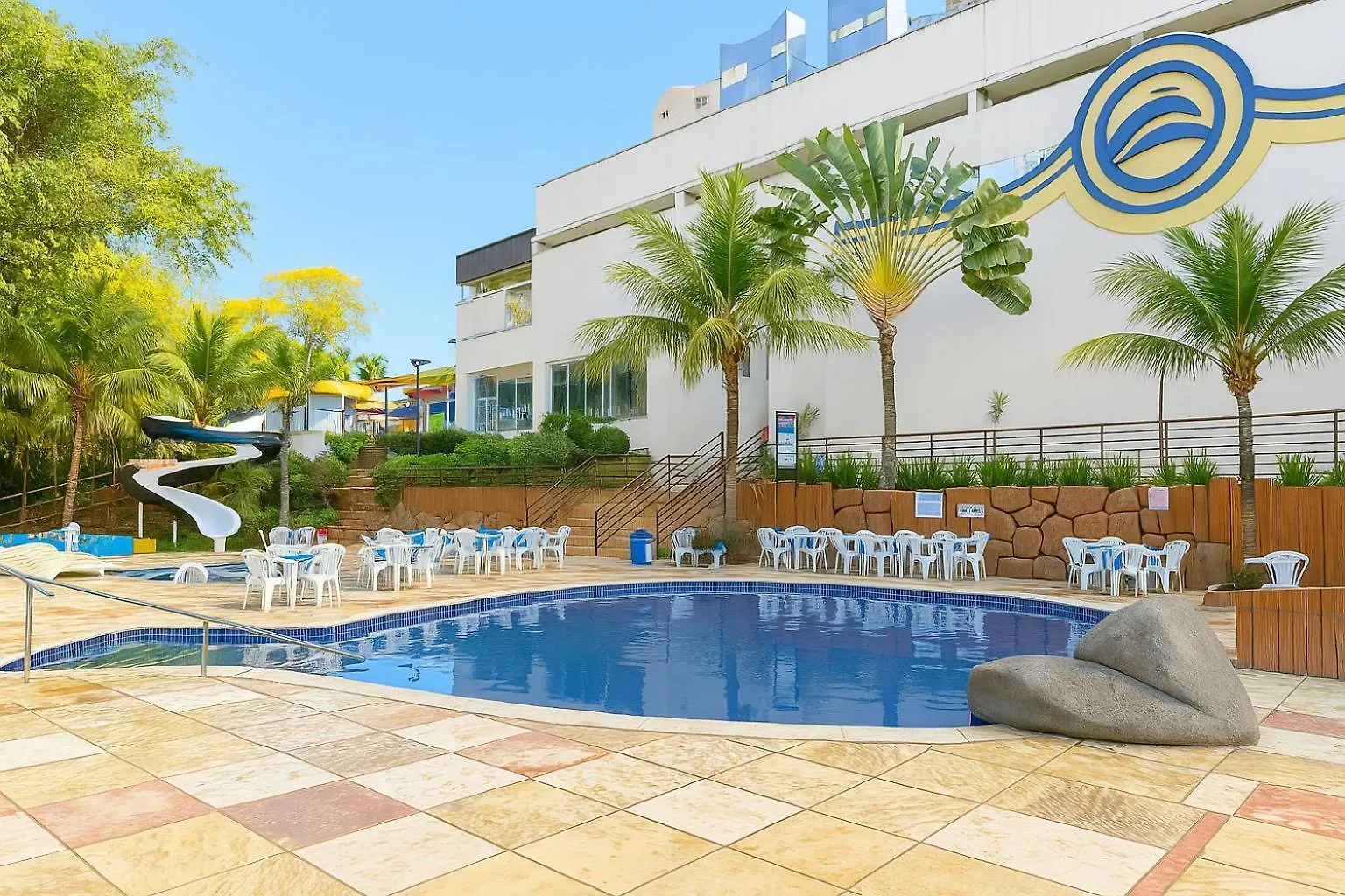 Flat Com Piscinas Termais E Area De Lazer Completa Caldas Novas